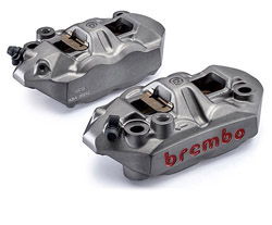 Brembo M4 108mm mount Monoblock Radial Calipers (Pair) with sintered pads for Suzuki GSX-R600 K4-K5 2004-2005  