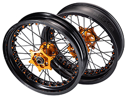 Kineo Wire Spoked Tubeless Wheels for Supermoto Racing 